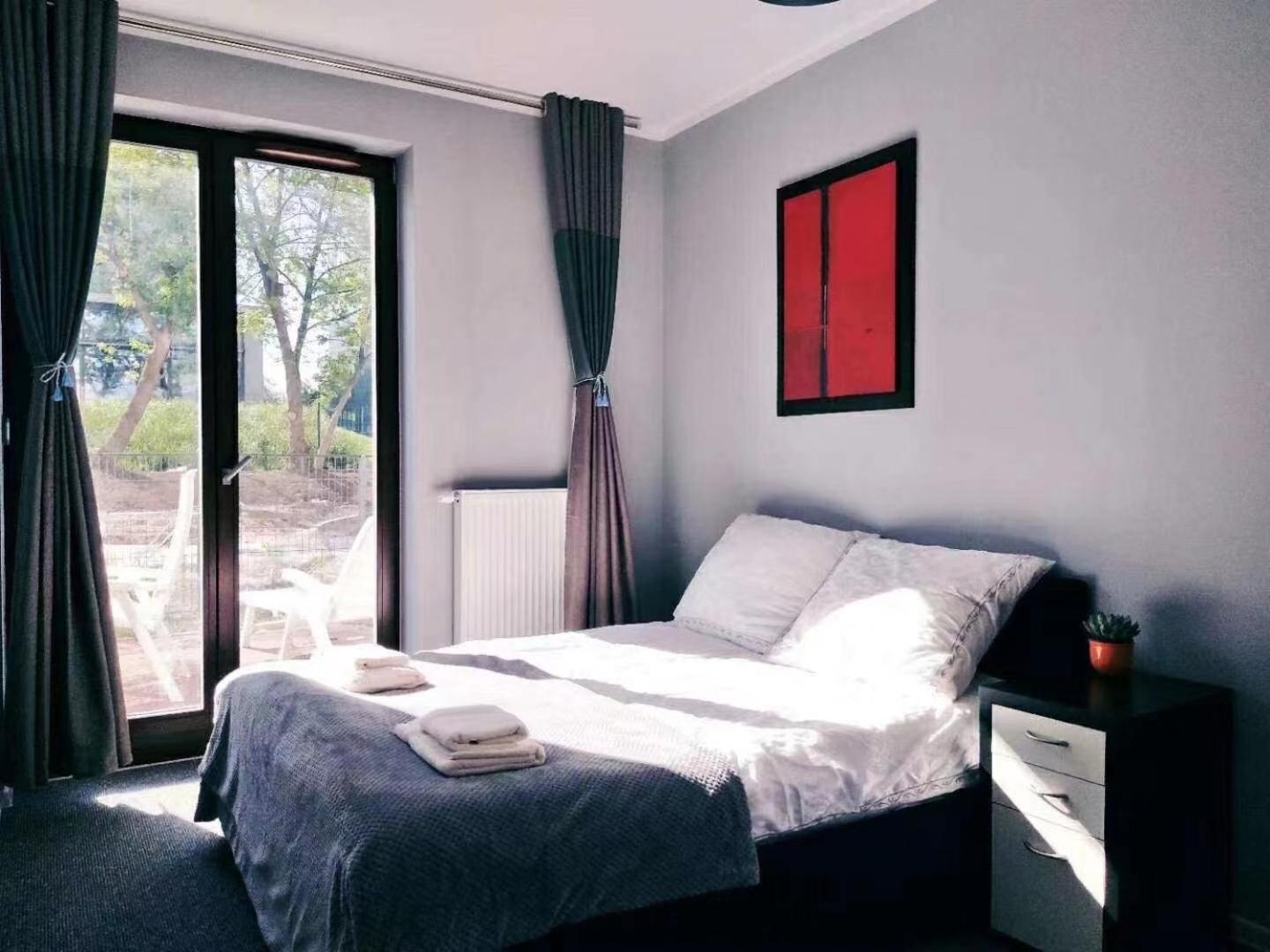Airport Comfy Guest Home Varsóvia Exterior foto